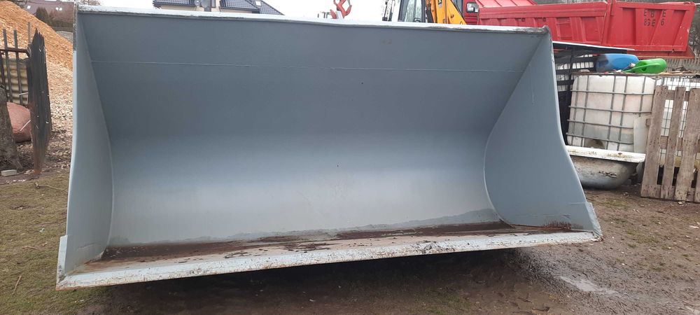 Łyżka Liebherr 566,576