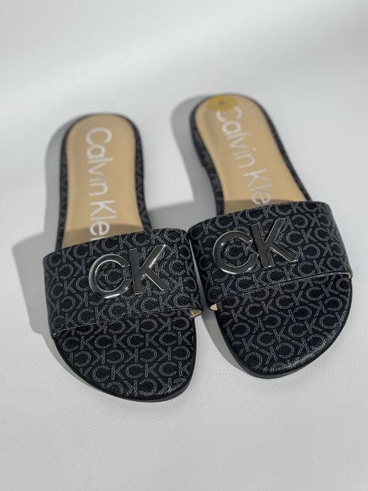 Шльопанці Calvin Klein