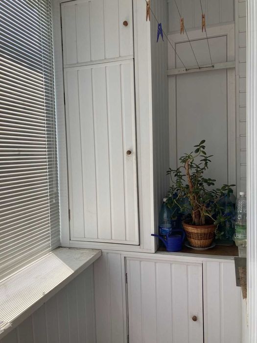 Продаж повнометражної 3-кімнатної квартири в центрі