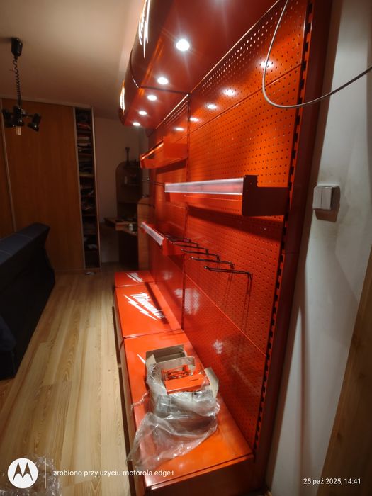 Regały sklepowe Milwaukee