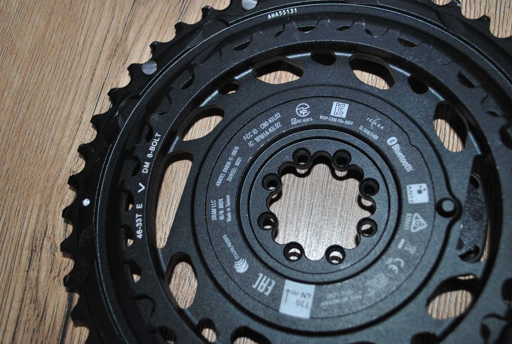 Idealna zębatka z pomiarem mocy Sram Red Axs Quarg 46/33T Gravel