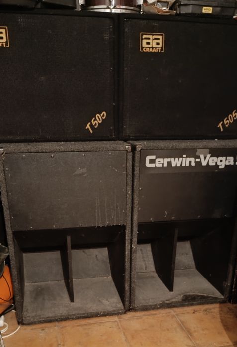 PA Cerwin Vega/Acraft