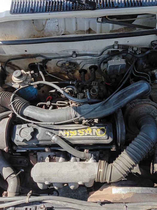 Nissan Sunny 1986 para peças