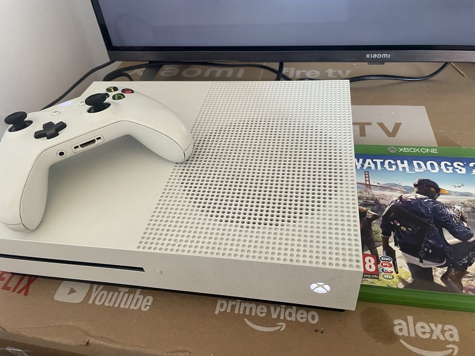 Konsola Xbox One S 500GB + Gra Watch Dogs 2