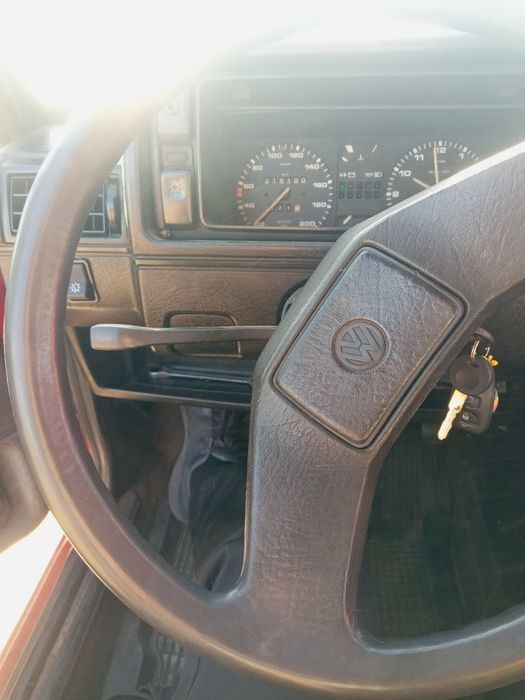 Продам машину недорого