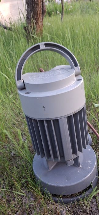 Насос електричний СССР 695 Вт