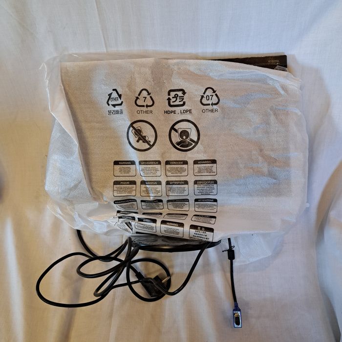 Новий монітор 18.5 "Acer K192HQLb (UM.XW3EE.002/UM.XW3EE.001)