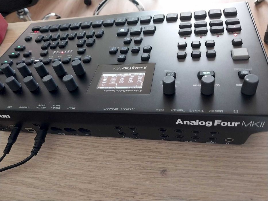 Elektron Analog Four MKII