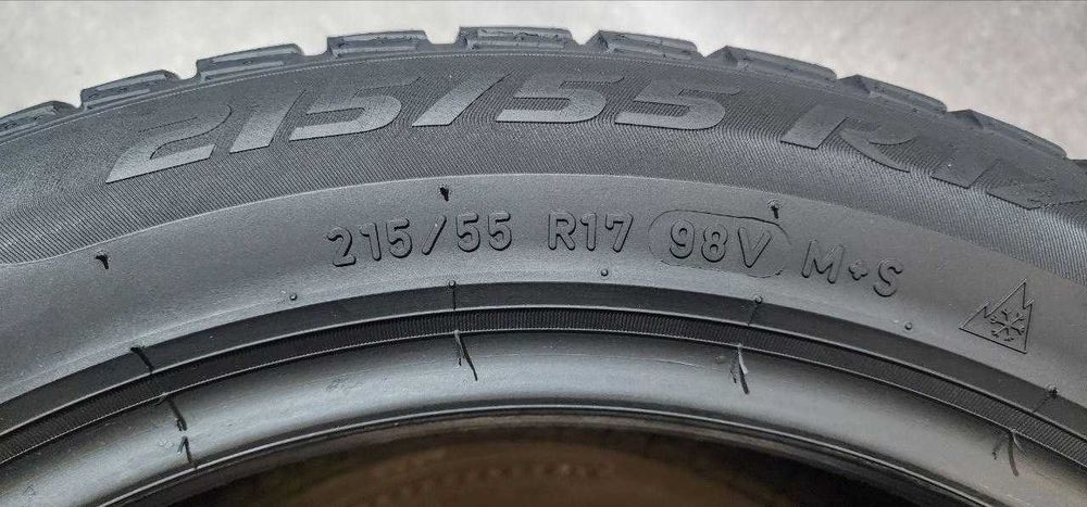 215.55.17 Pirelli Sottozero3 4шт