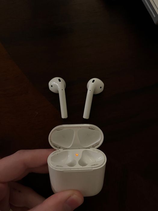 AirPods 1. Geração