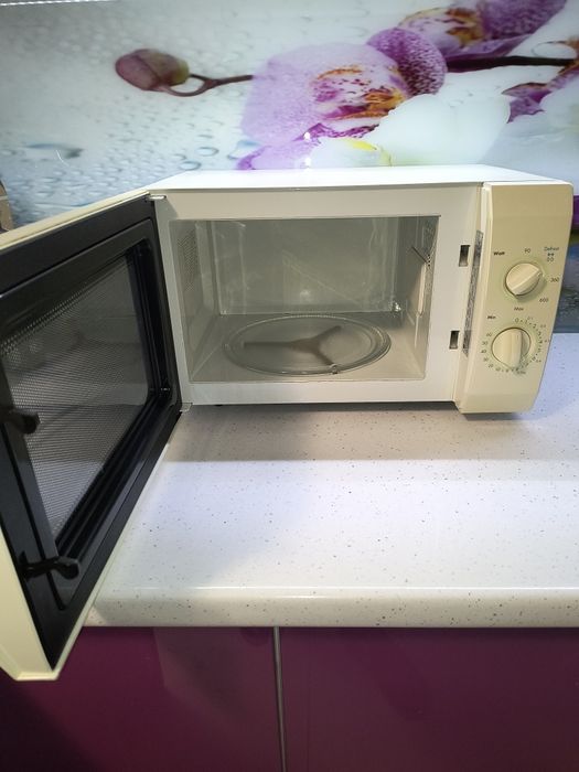 Kuchenka mikrofalowa LG MS-1922C