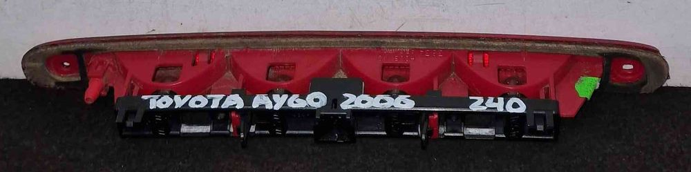 Luz Stop Adicional / 3º Stop - TOYOTA AYGO