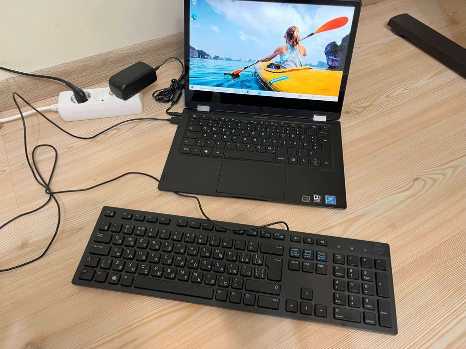 Medion Akoya E3222 робочий із сенсорним екраном