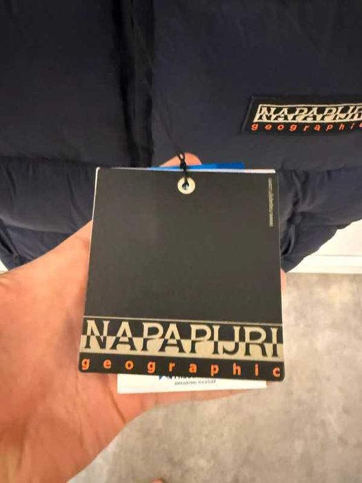 Bezrękawnik Napapirji