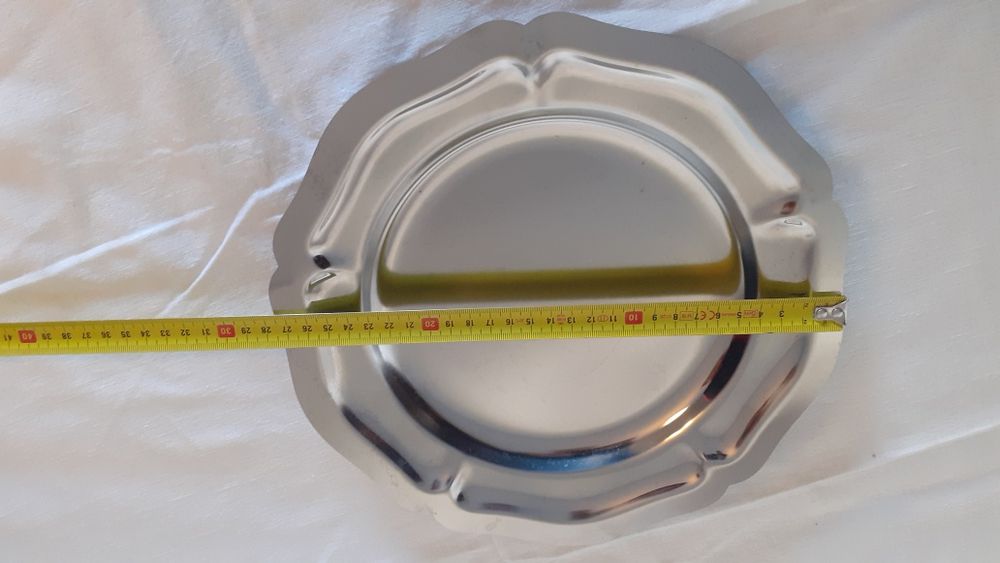 Prato Pompadour Inox