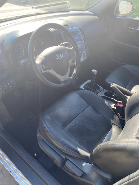 Hyundai i30 1.6 CRDi, 2008 r Niski przebieg.