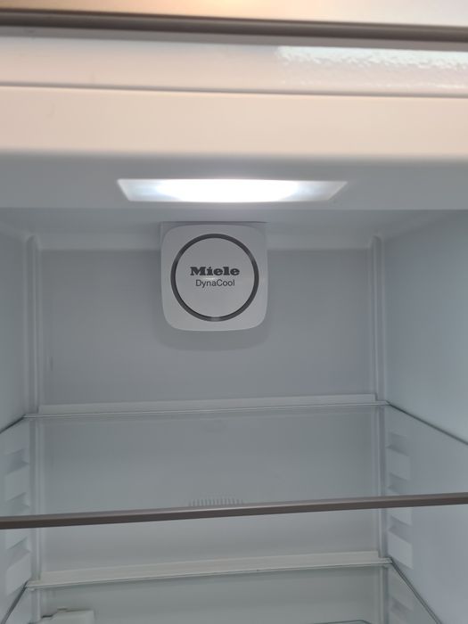 Як новий Надійний Холодильник Miele KFN 28132 NoFrost 186 см А+++