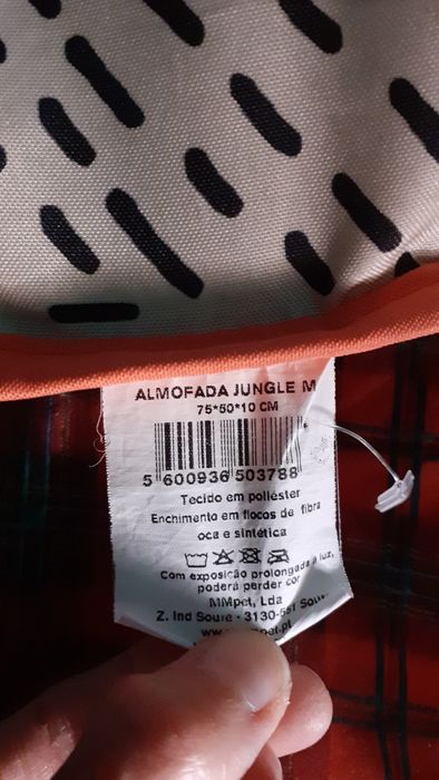 Almofada cama cão M 75x50x10 semi nova