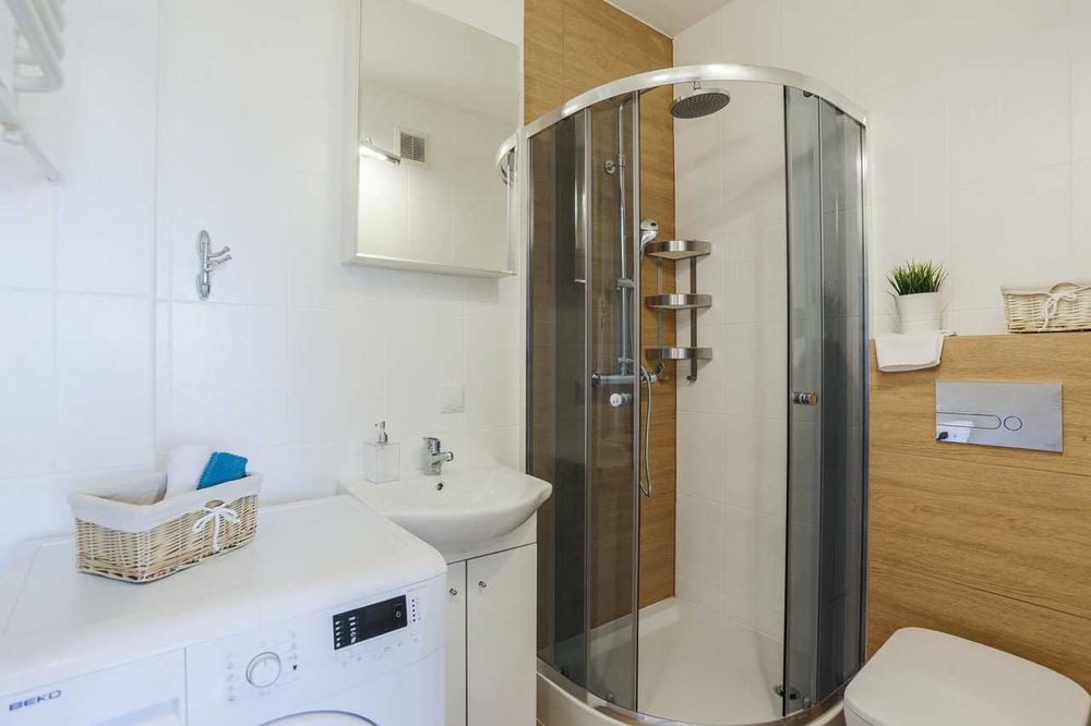 Gdańsk Zaspa/Wrzeszcz, Dywizjonu, SKM: pokój dla młodej osoby, od 1.3