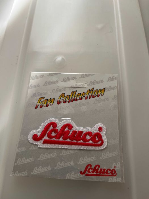 Schuco - Set consisting of pin + fabric badge - BRAND NEW