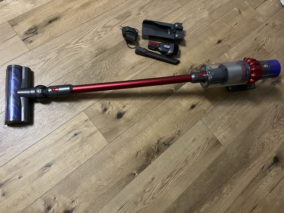 Dyson V10 Origin
