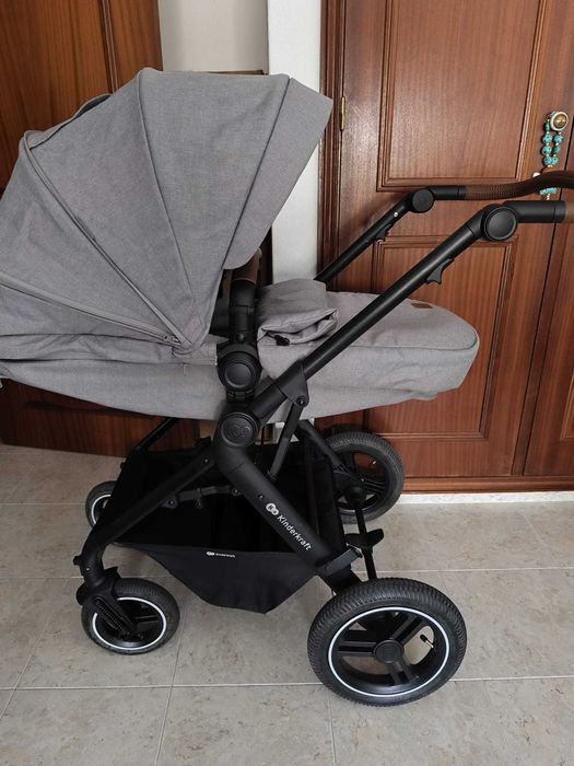 Carrinho de bebé 3 em 1