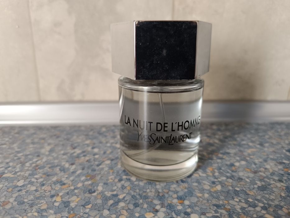 Чоловічий парфум Yves Saint Laurent La Nuit de L'Homme.