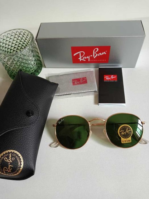 Złote okulary Ray-Ban do codziennego użytku