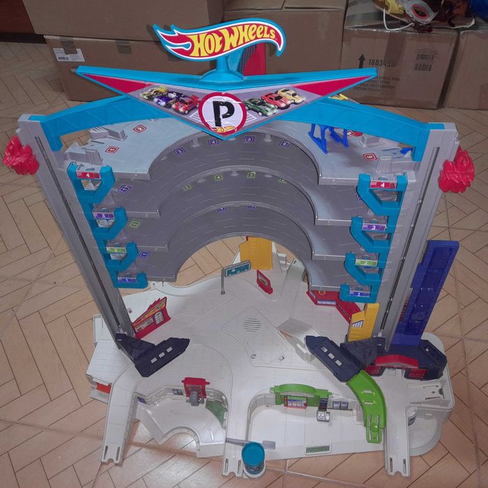 Garagem HotWheels - Promoção!