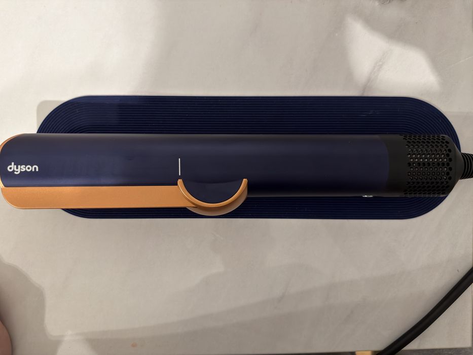 Aeroprostownica Dyson Airstrait