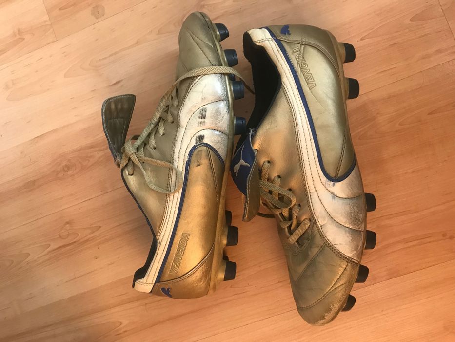 Buty piłkarskie puma vencida złote