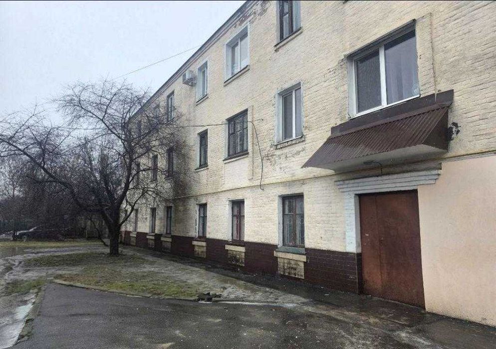 Дві кімнати в гуртожитку