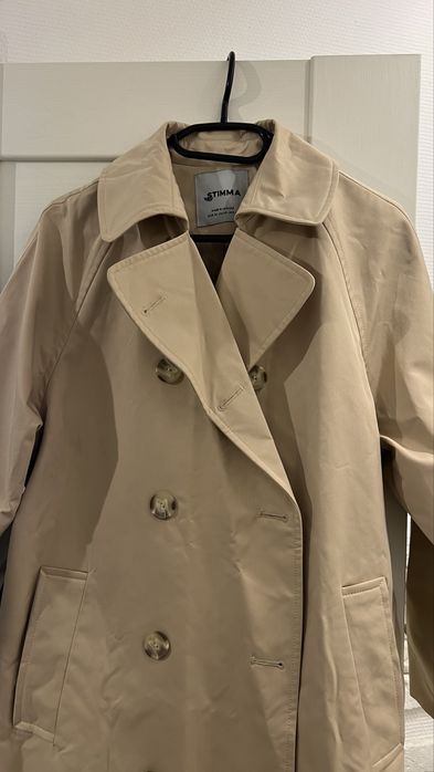 Продам бежевий тренч  від Stimma