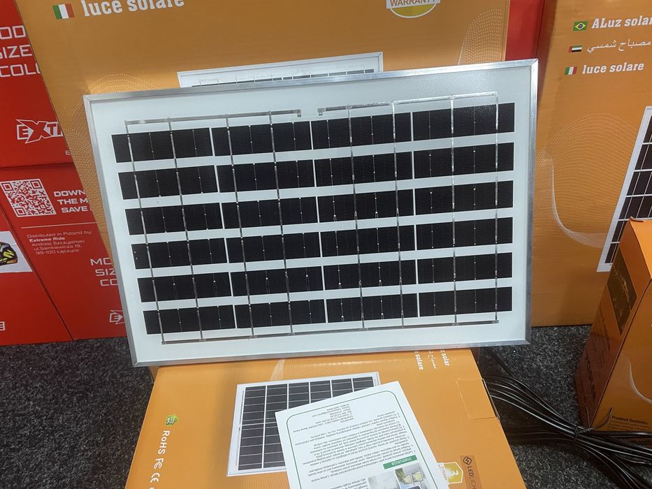 Lampa solarna VÖGLER GmBh 150W neutral, sensor zmierzchu SOLAR LIGHT