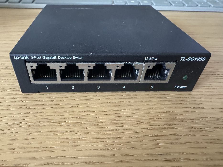 Switch LAN Gigabit -  5 Portas - tp-link