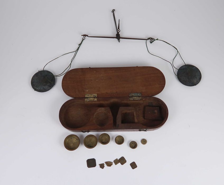 Balança pesar moedas ouro Séc. XIX (ref. 2)