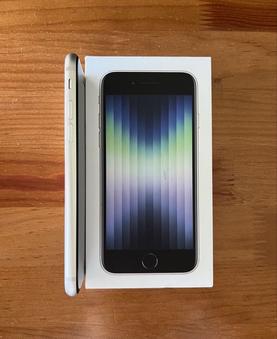 iPhone SE 2.ª Geração | Starlight | 64 GB + 4 Capas + Película