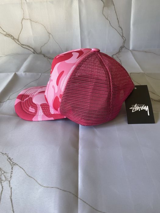 Chapéu rosa da Stussy x Bape