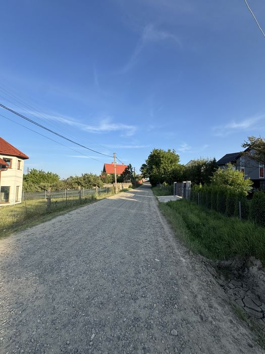 Продається земля під будівницьтво