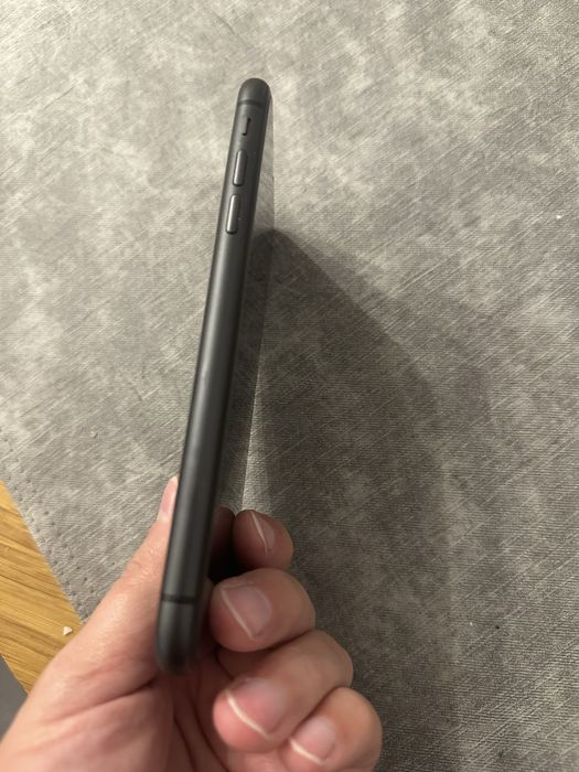 iPhone 11 128 GB Czarny