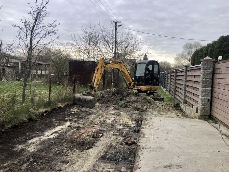 ВЛАСНА ТЕХНІКА: чистка ділянок, зрізання пнів, чагарників та дерев! Телефонуйте!