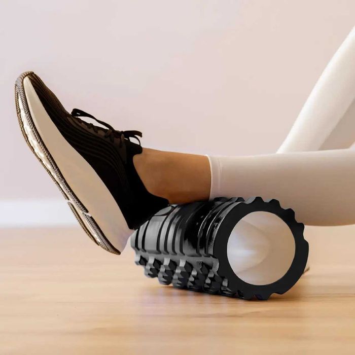 Масажний валік WCG K1 Роллер чорного кольору