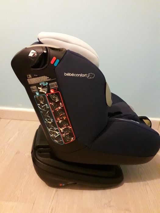 Carrinho bebé ,cadeira auto. Tudo em bom estado