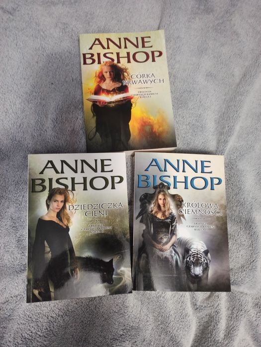 Trylogia czarnych kamieni Anne Bishop