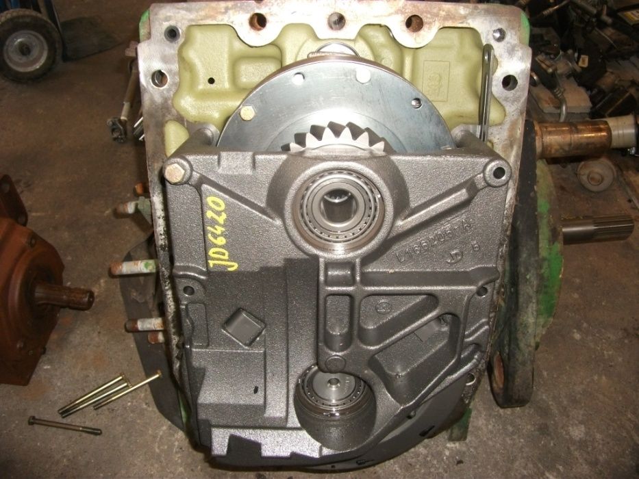 john deere 6420 --wom, napęd, wałek, koło zębate, kosz--części