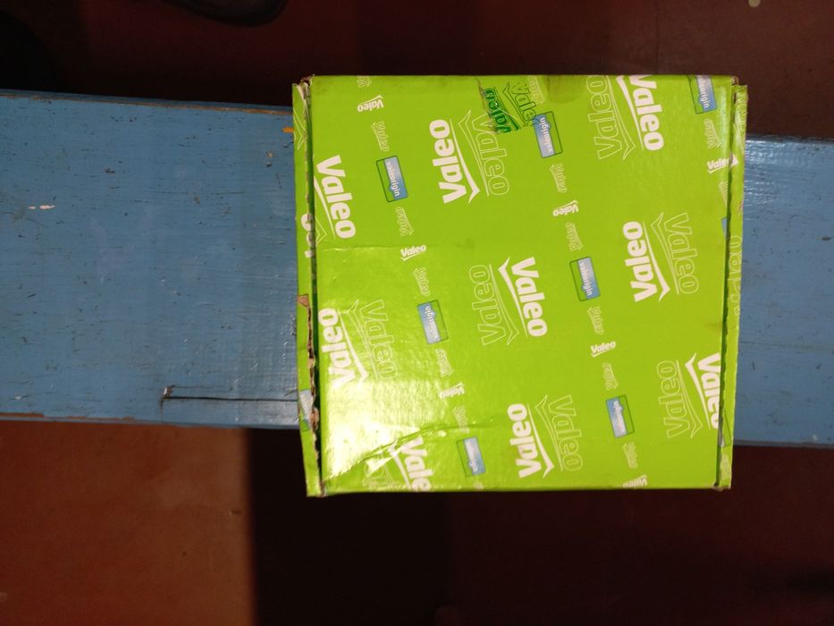 Корзина сцепления Рено valeo 826812