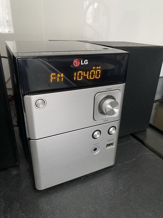 Музичний центр LG Micro hi-fi Система CM1530 usb cd aux mp3 магнітола еквалайзер аудіосистема домашня аудіоцентр мультимедіа