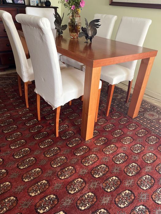 Mesa de jantar com 6 cadeiras