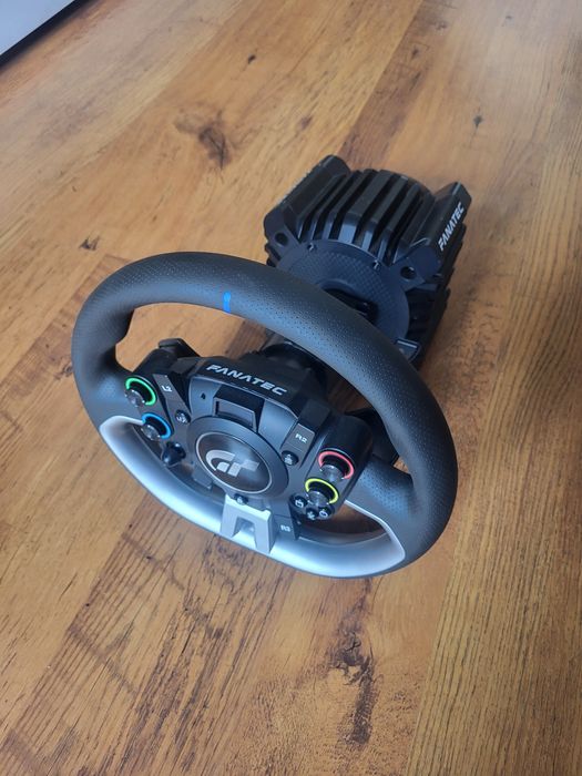 Fanatec DD Pro zestaw baza + obręcz + pedały
