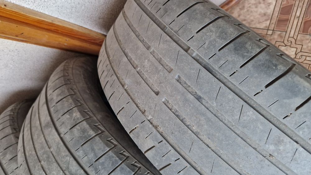 Літні шины Bridgestone Turanza T005A 225/55 R17 б/у